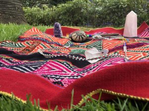 Decke im Garten für den Schamanismus und Energiearbeit